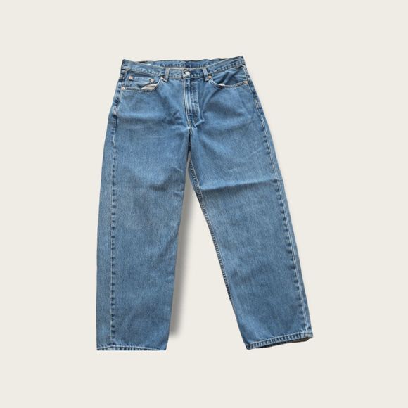 Levi's Other - LIKE NEW Men's Levi's 550 Straight Leg Denim Jeans Classic 38x30